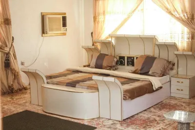 Gity Royale Suites Hotels near Akire Temple
