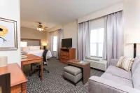 Homewood Suites by Hilton Indianapolis-Airport/Plainfield Hoteles en Plainfield