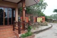 Maihom Resort 304 Hotels in Prachantakham